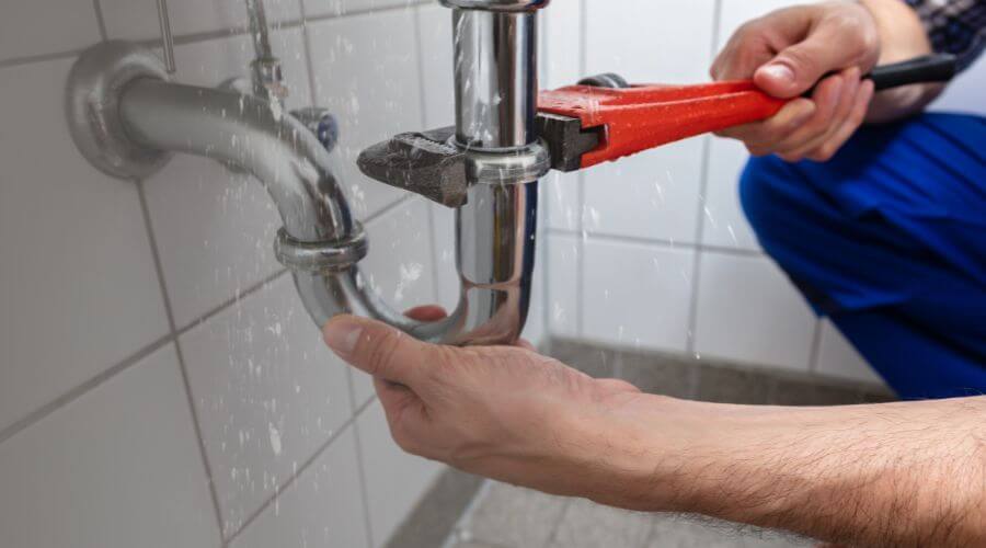 Electric tankless water heater installation in Kapolei, HI